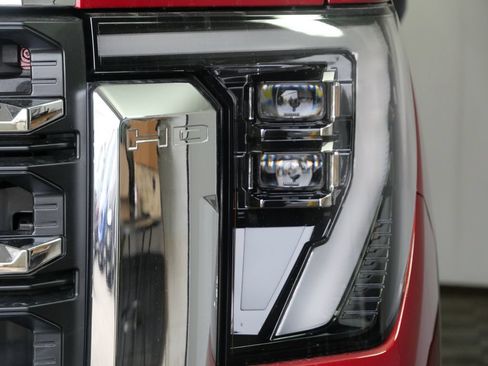 New 2026 GMC Sierra 3500 SLT w/ SLT Premium Package AWD/4WD image 8