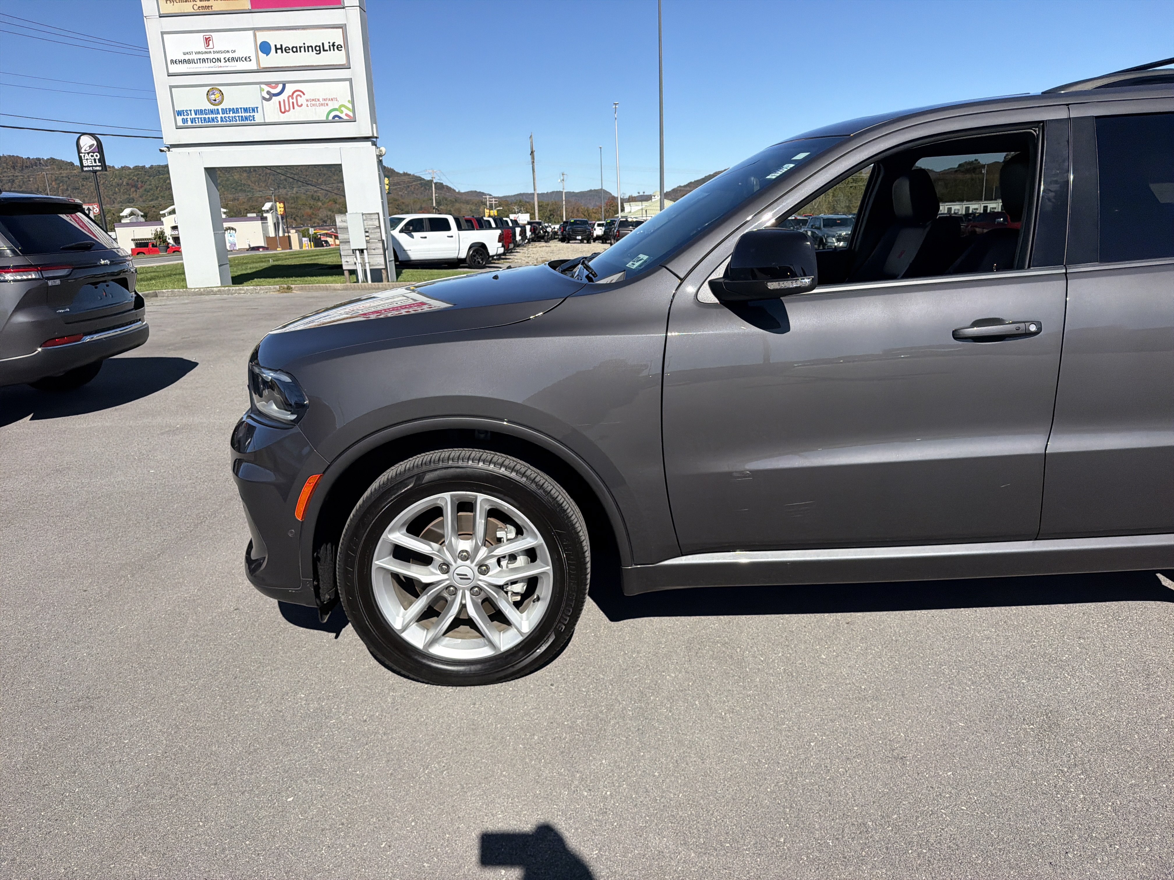 Used 2026 Dodge Durango GT AWD/4WD image 11