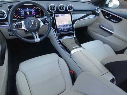 Used 2022 Mercedes-Benz C 300 4MATIC Sedan image 7