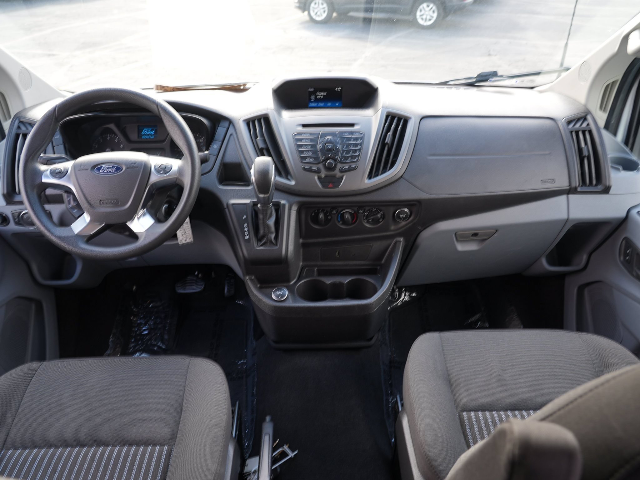 Used 2018 Ford Transit 350 XL RWD image 22