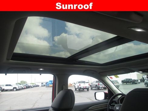 Used 2026 Honda Pilot Elite image 16