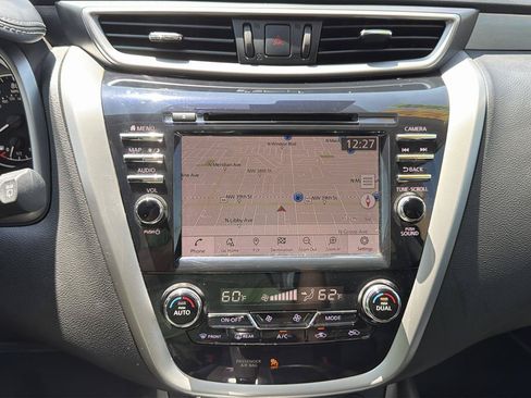 Used 2020 Nissan Murano SL w/ Moonroof Package FWD image 15