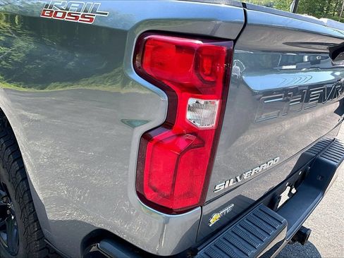 Used 2019 Chevrolet Silverado 1500 Custom Trail Boss w/ Custom Convenience Package AWD/4WD image 34