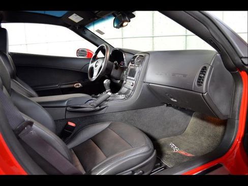 Used 2012 Chevrolet Corvette Coupe w/ 2LT Preferred Equipment Group RWD image 19