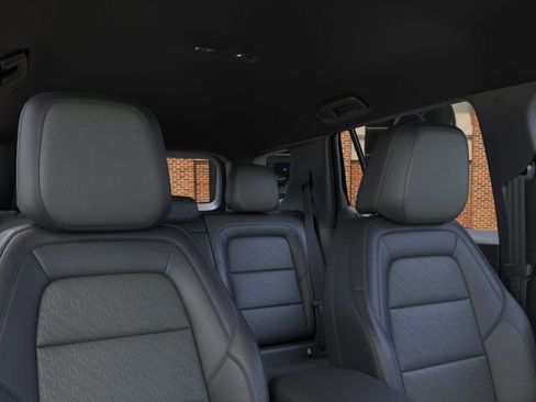 New 2026 Chevrolet Equinox LT FWD image 24