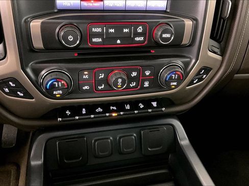 Used 2016 GMC Sierra 3500 Denali w/ Driver Alert Package AWD/4WD image 15
