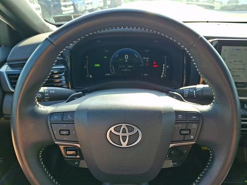 Certified 2025 Toyota Camry SE w/ Multimedia Upgrade Package FWD image 19