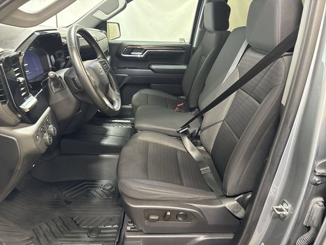 Used 2024 Chevrolet Silverado 1500 RST AWD/4WD image 10