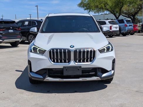 Certified 2023 BMW X1 xDrive28i w/ Convenience Package image 2