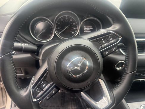 Used 2025 MAZDA CX-5 AWD 2.5 S w/ Preferred Package image 10