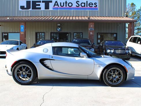 Used 2005 Lotus Elise image 8