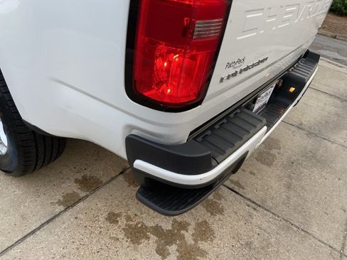 Used 2022 Chevrolet Colorado LT w/ Fleet Safety Package RWD image 45