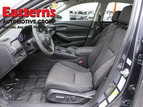 Used 2025 Honda Accord SE image 14