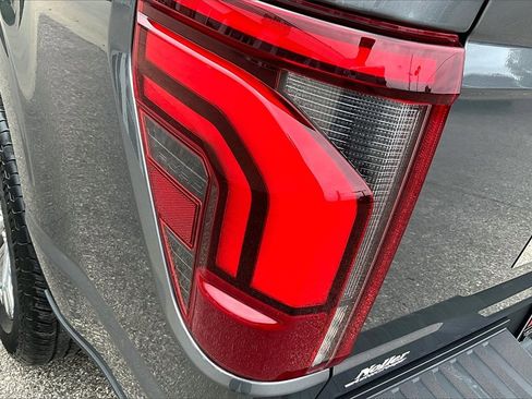 Used 2024 Ford F150 Lariat w/ Mobile Office Package image 30