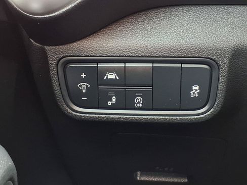 Used 2022 Kia Soul LX w/ Technology Package FWD image 11