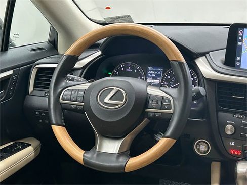 Certified 2022 Lexus RX 350 FWD w/ Premium Package image 15