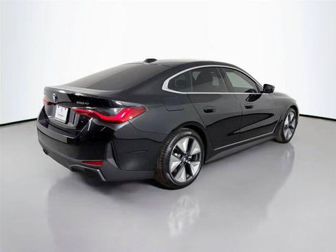 New 2026 BMW i4 eDrive40 w/ Premium Package RWD image 10