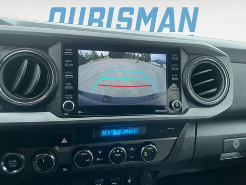 Used 2023 Toyota Tacoma TRD Off-Road image 19