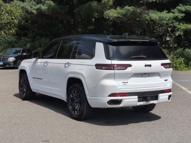 Certified 2023 Jeep Grand Cherokee L Summit AWD/4WD image 8