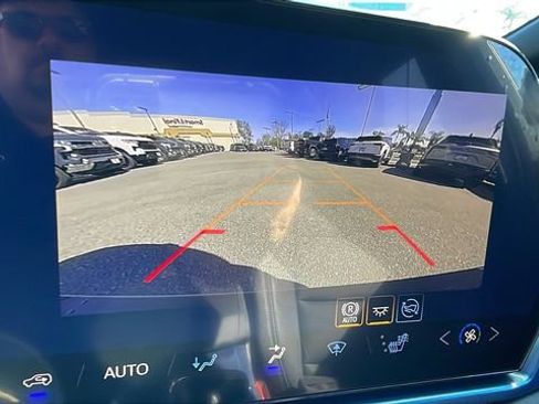 New 2026 Chevrolet Equinox EV LT image 20