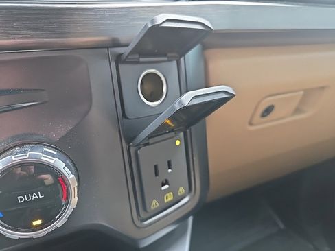 Used 2023 Ford F250 Lariat image 71