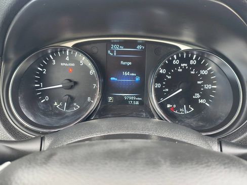 Used 2016 Nissan Rogue SL w/ SL Premium Package image 15