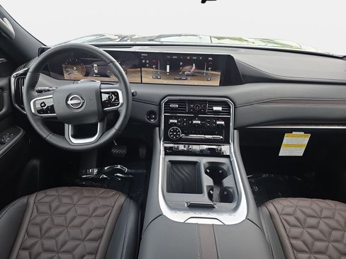 New 2026 Nissan Armada Platinum AWD/4WD image 9