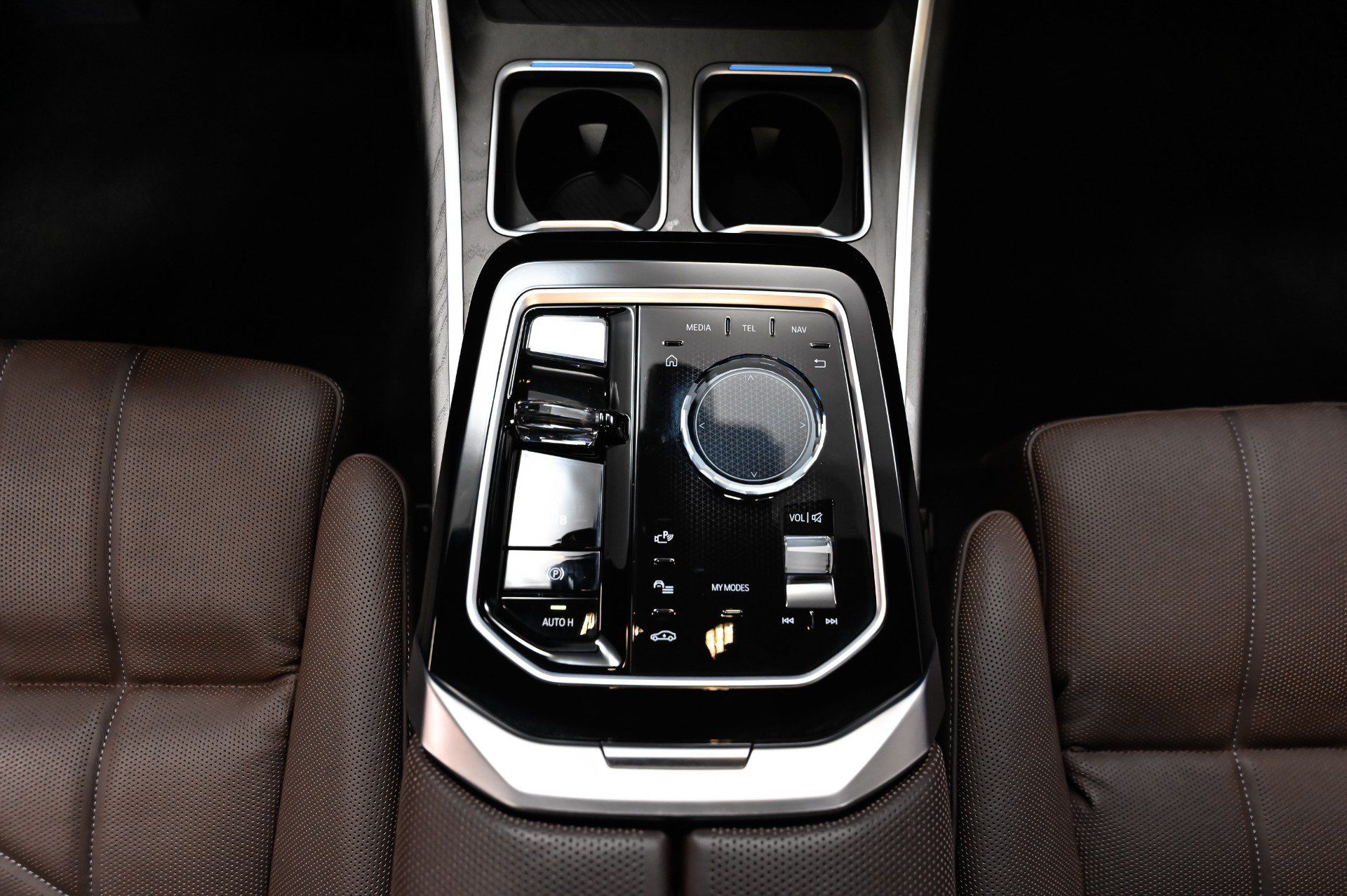 Used 2023 BMW i7 xDrive60 AWD/4WD image 15