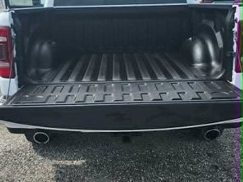 Used 2023 RAM 1500 Big Horn AWD/4WD image 10