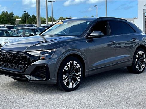 Certified 2025 Audi Q8 Premium Plus AWD/4WD image 9
