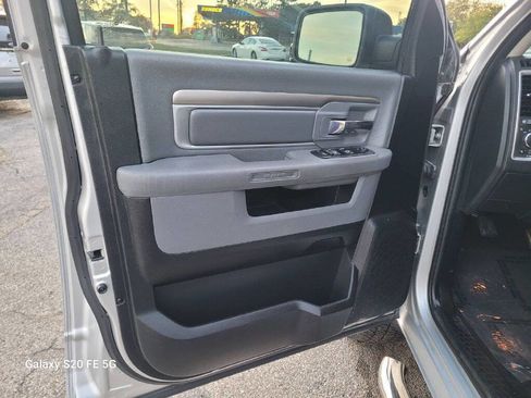 Used 2017 RAM 1500 Big Horn image 8