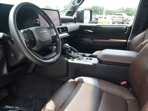 Used 2025 Toyota Land Cruiser w/ Premium Package AWD/4WD image 14
