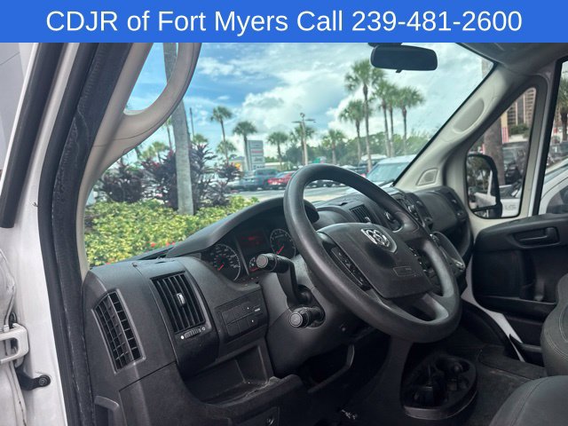 Used 2019 RAM ProMaster 2500 w/ Premium Appearance Group FWD image 5
