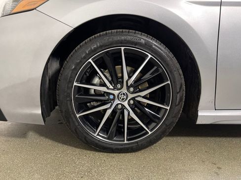 Certified 2023 Toyota Camry SE image 11