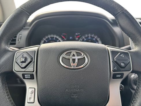 Used 2014 Toyota 4Runner SR5 Premium image 19