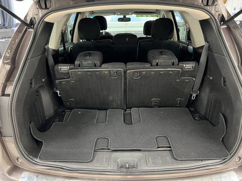 Used 2015 Nissan Pathfinder SV w/ Trailer Tow Package AWD/4WD image 13