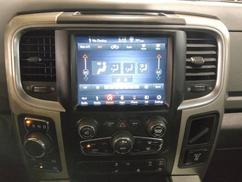 Used 2018 RAM 1500 Big Horn AWD/4WD image 25