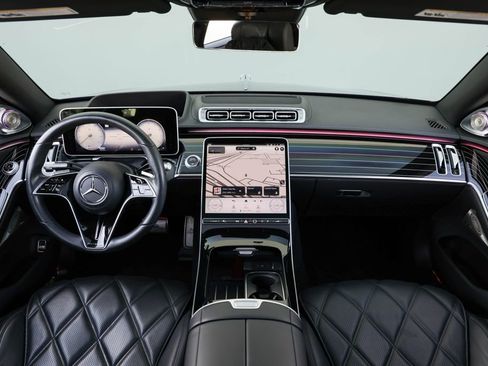 Used 2022 Mercedes-Benz Maybach S 580 4MATIC image 40