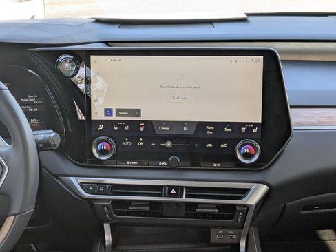 Certified 2025 Lexus RX 350 FWD w/ Convenience Package image 18