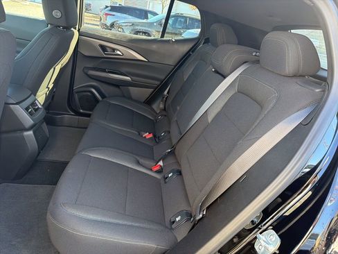 New 2026 Chevrolet Equinox EV LT image 30