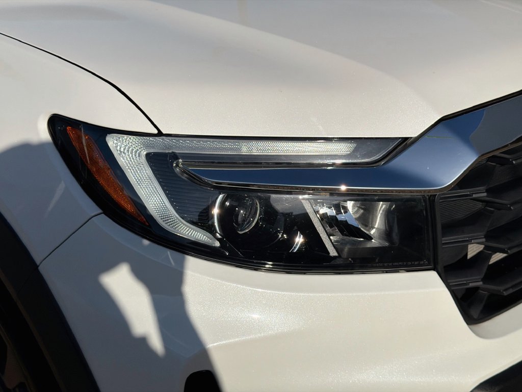 Used 2023 Honda Passport EX-L image 34