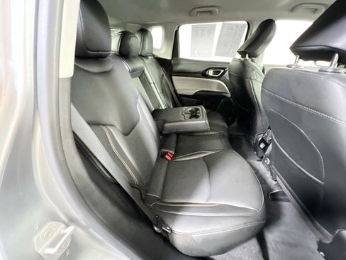 Used 2022 Jeep Compass Limited image 25