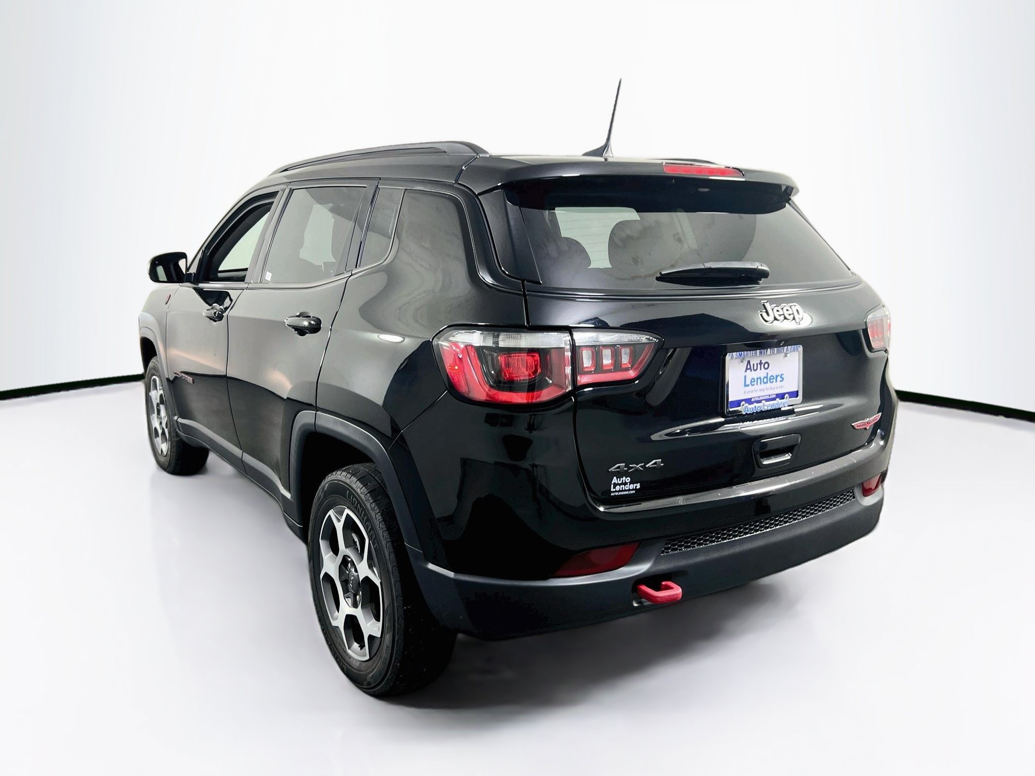 Used 2022 Jeep Compass Trailhawk AWD/4WD image 7