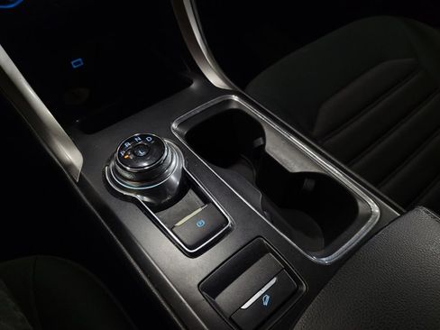 Used 2017 Ford Fusion SE image 26