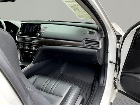 Used 2021 Honda Accord EX-L image 26