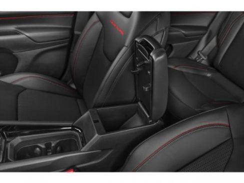 Used 2025 Jeep Compass Trailhawk w/ Trailhawk Elite Group image 16