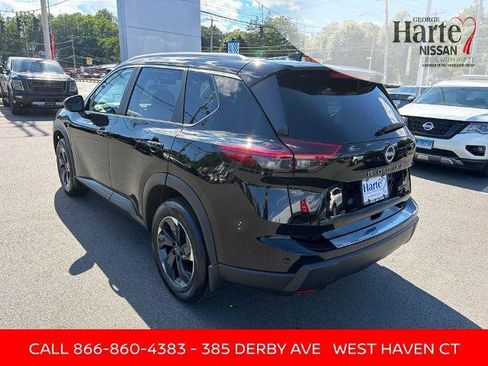 Certified 2024 Nissan Rogue SV w/ SV Premium Package AWD/4WD image 5