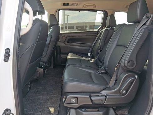 Used 2025 Honda Odyssey EX-L image 11