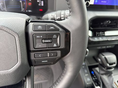 Used 2025 Toyota Land Cruiser 1958 image 25