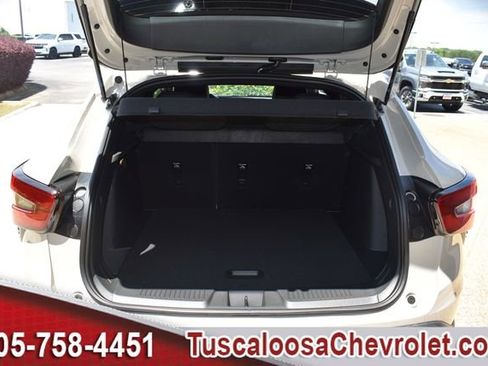 New 2026 Chevrolet Trax RS w/ Driver Confidence Package FWD image 9